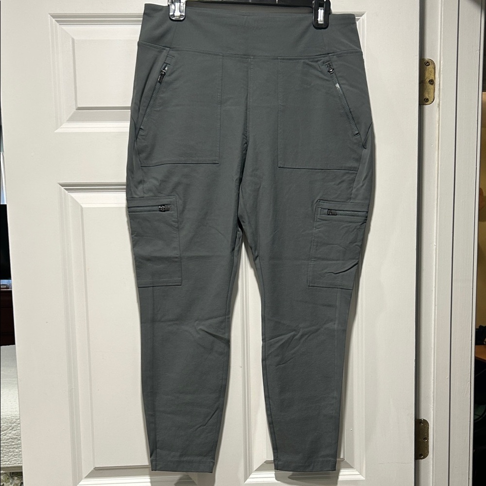 Athleta Headlands Hybrid Cargo II Tight